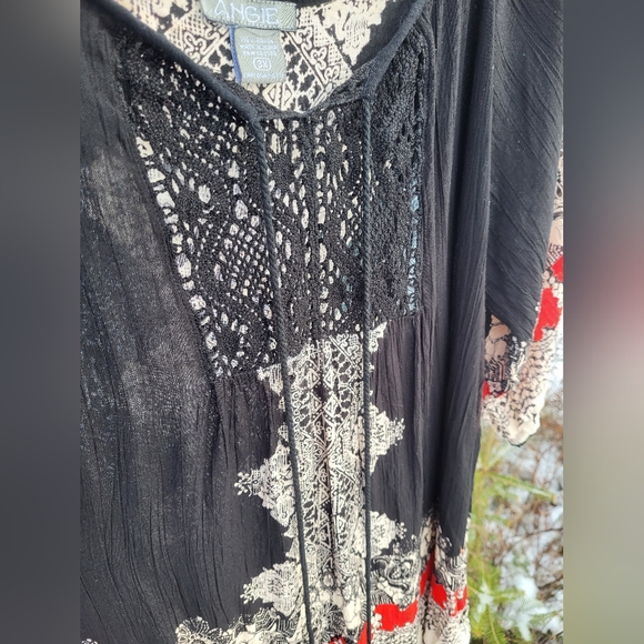 "Bohemian Beauty" ANGIE Top - Picture 2 of 8